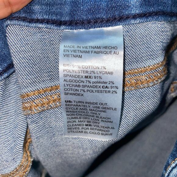 Chico’s Pull-On Blue Denim Jegging Ankle Jeans Lightly Distressed Size 14R - Picture 4 of 7